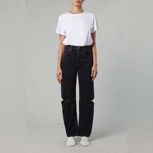 Straight Leg Split-Knee Jeans in Black